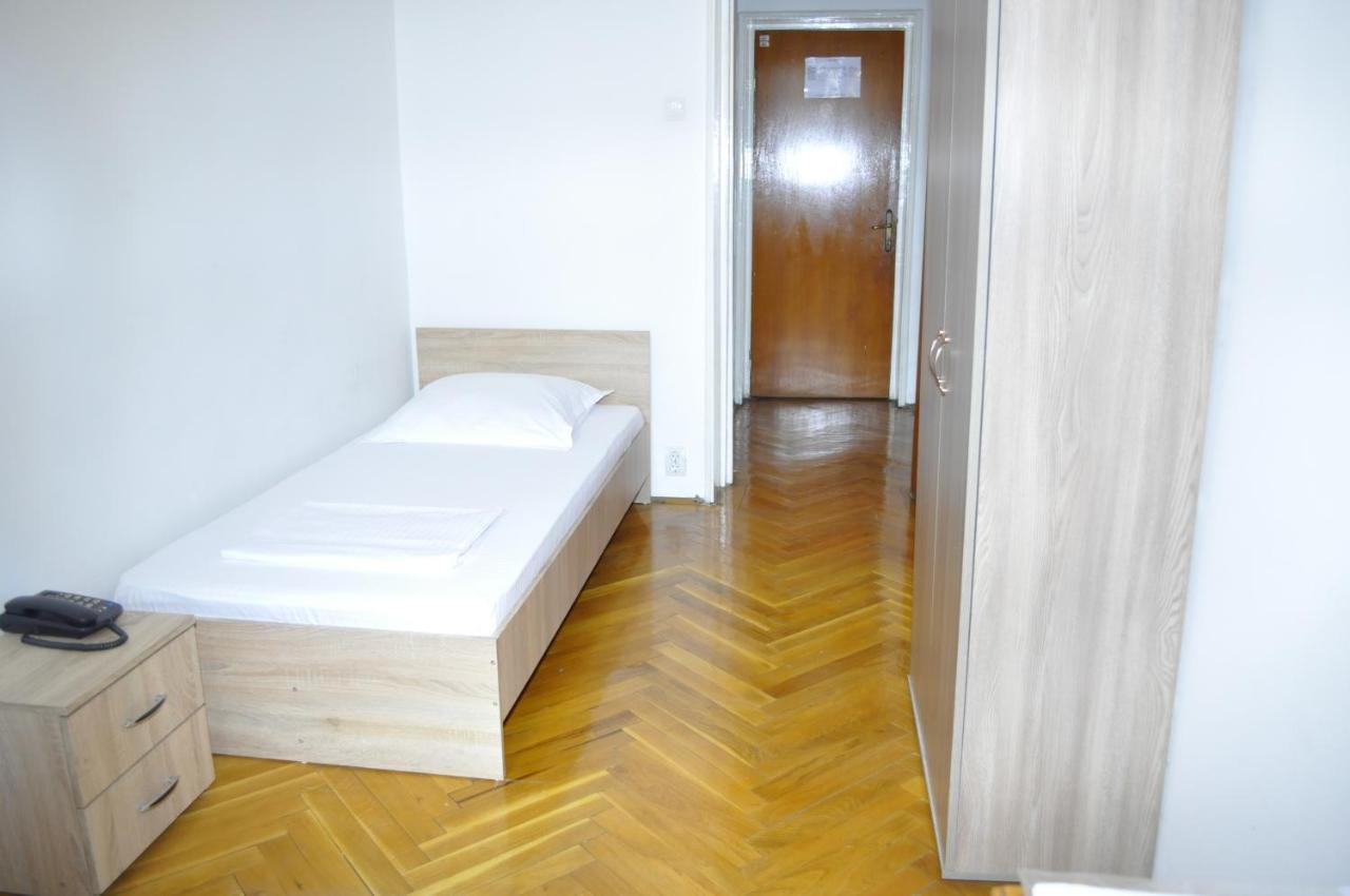 Hotel Triumf Bucharest Exterior photo